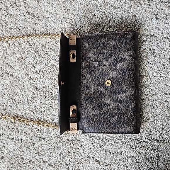 Shoulder strap mini purse - Picture 7 of 7